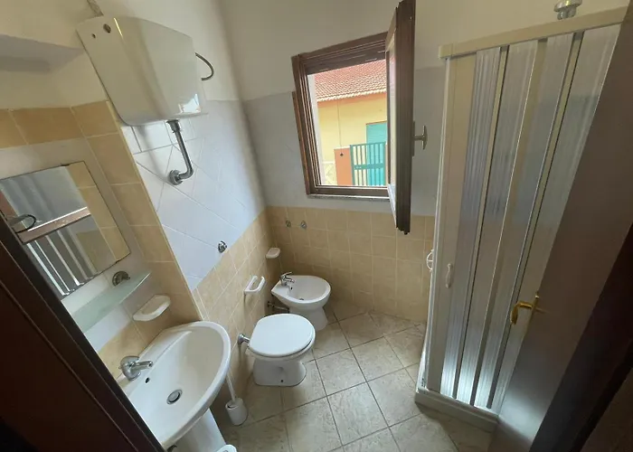 Maestrale Bed & Breakfast Arbus