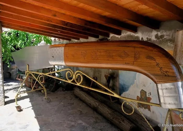 Maestrale Bed & Breakfast Arbus