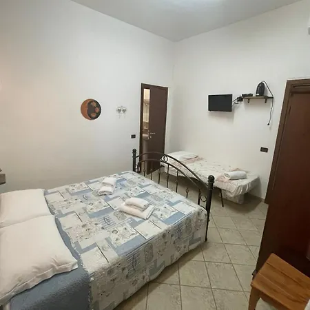 Bed and breakfast Maestrale 3*