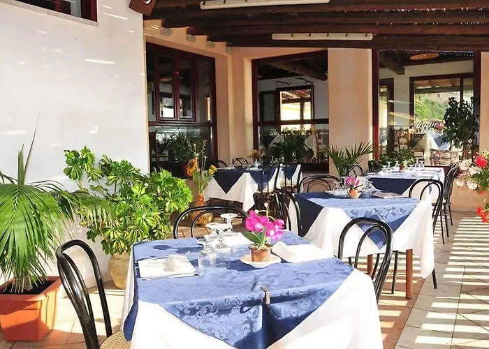 Maestrale Nocleg ze śniadaniem Arbus